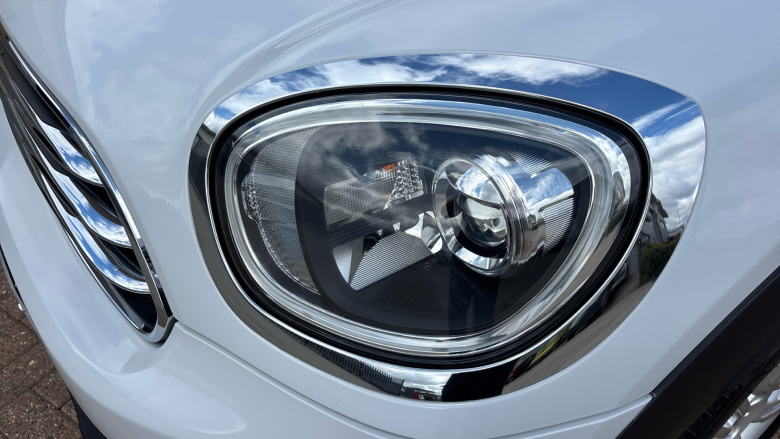 MINI Countryman 1.5 Cooper Exclusive 5dr Petrol Hatchback
